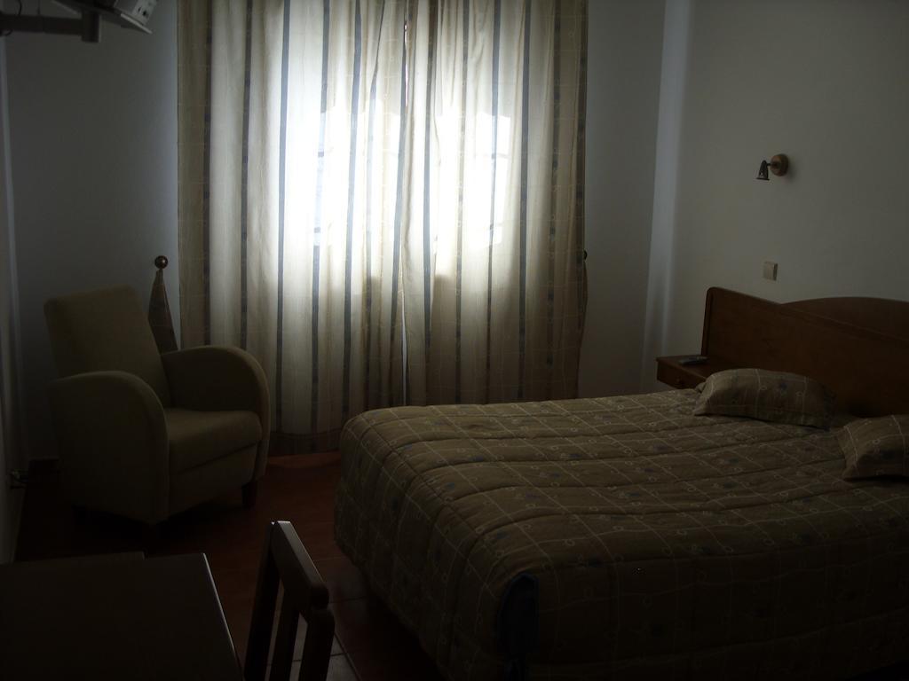 Hotel Romba Ourique Ruang foto
