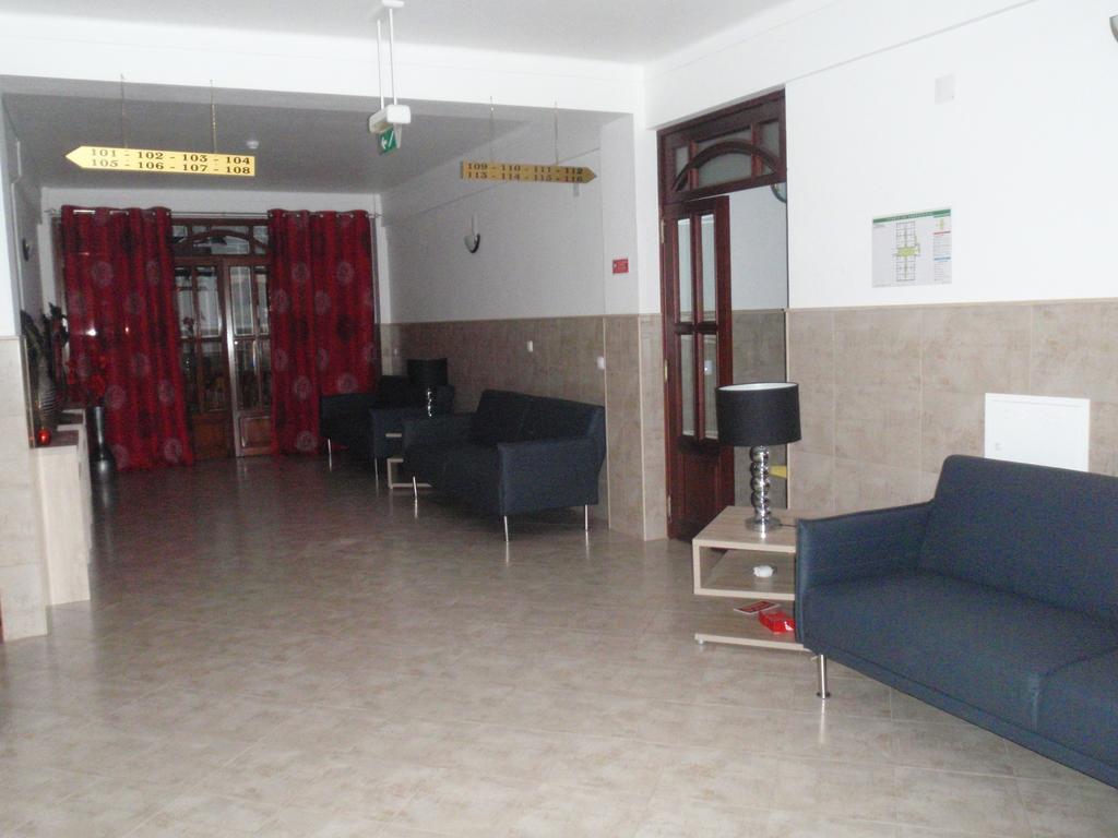 Hotel Romba Ourique Bagian luar foto