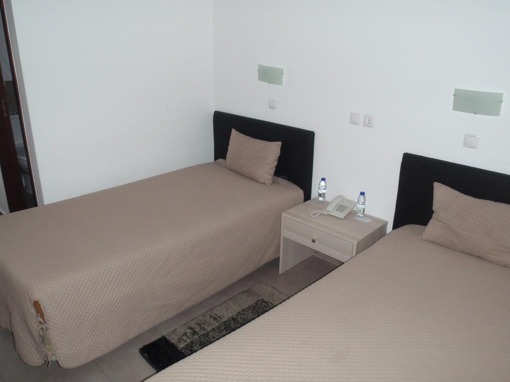 Hotel Romba Ourique Bagian luar foto
