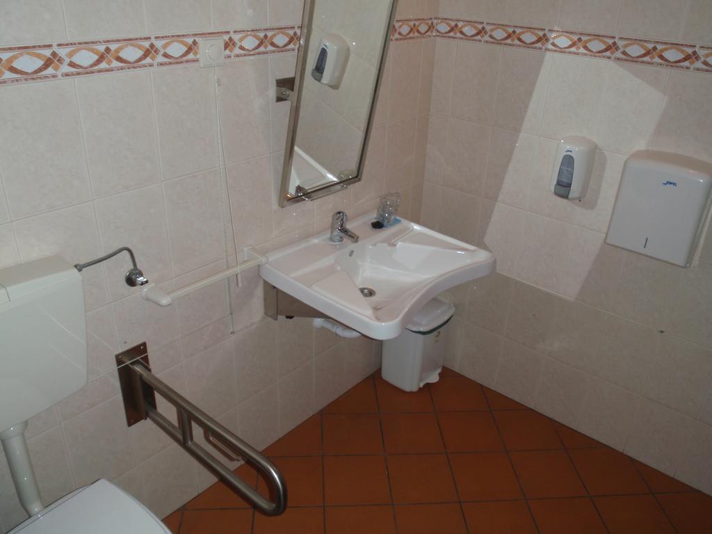 Hotel Romba Ourique Bagian luar foto