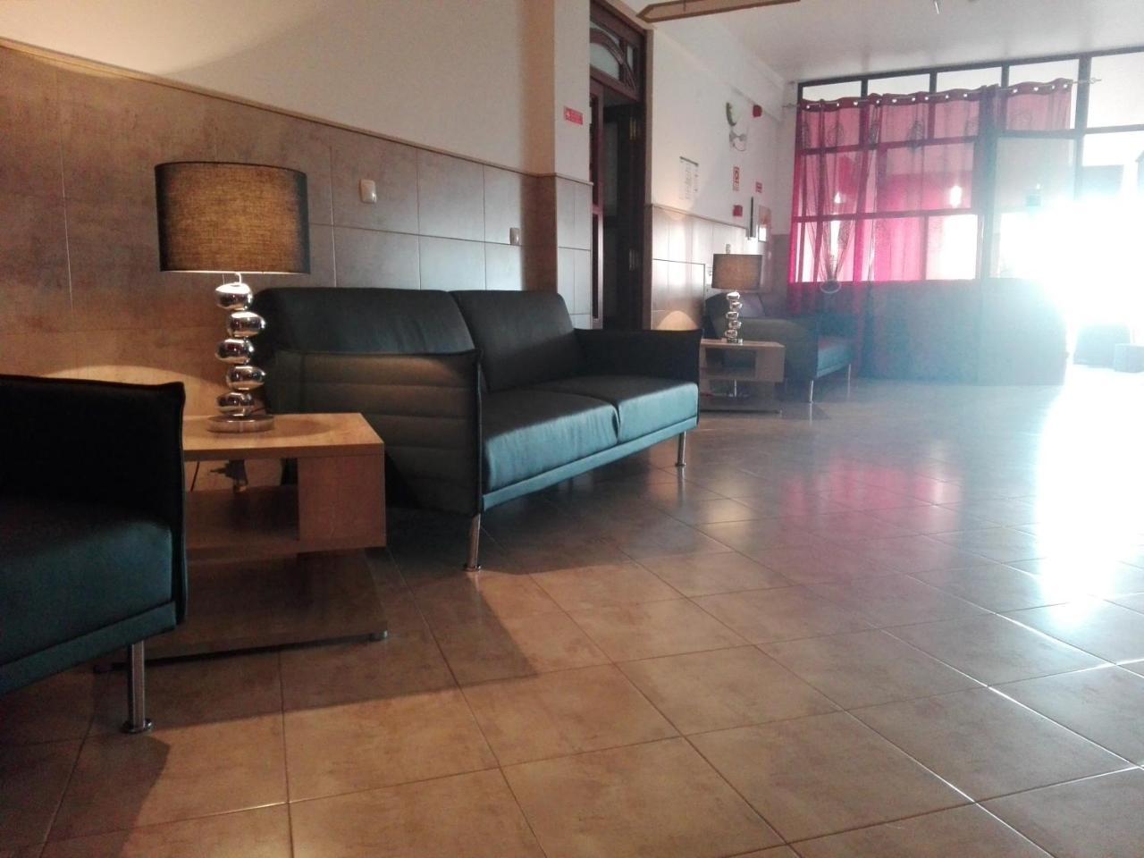 Hotel Romba Ourique Bagian luar foto